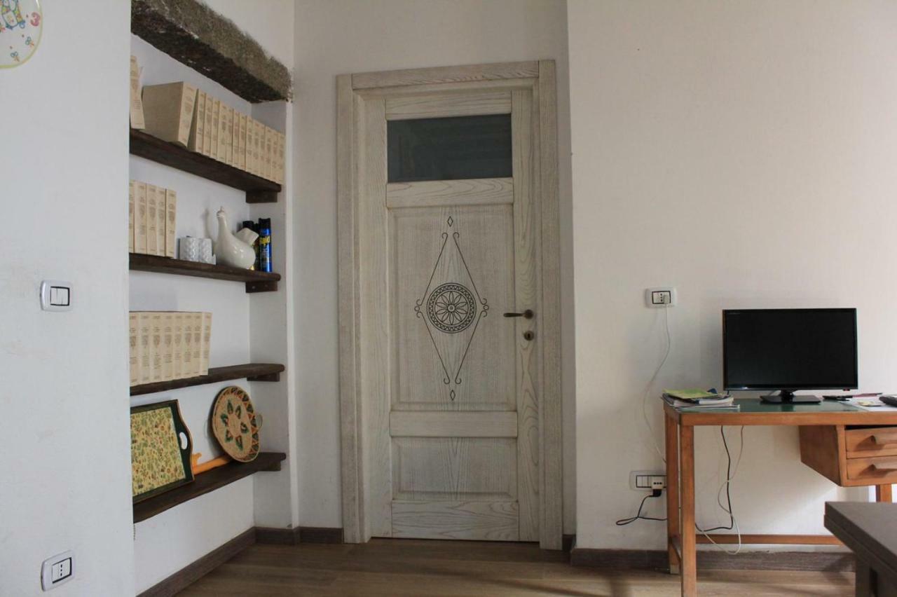 La Corte Di Grazia_Iun P2039/40 Nuoro  Luaran gambar